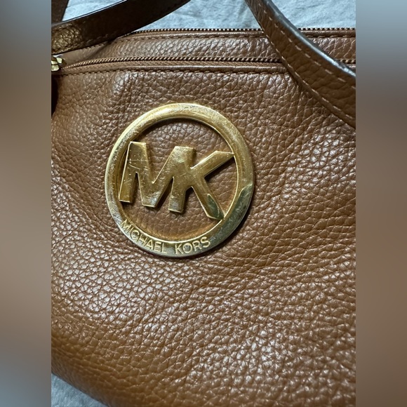 Michael Kors Crossbody - Picture 2 of 10